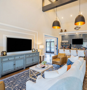 Atlantic Breeze Apartments